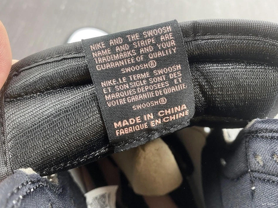 - Retro Jordan High Stage 555088-108 Haze OG 1 0903